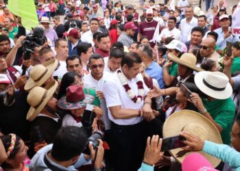 Armenta promueve desarrollo integral en la sierra nororiental y la cuenca Libres-Oriental
