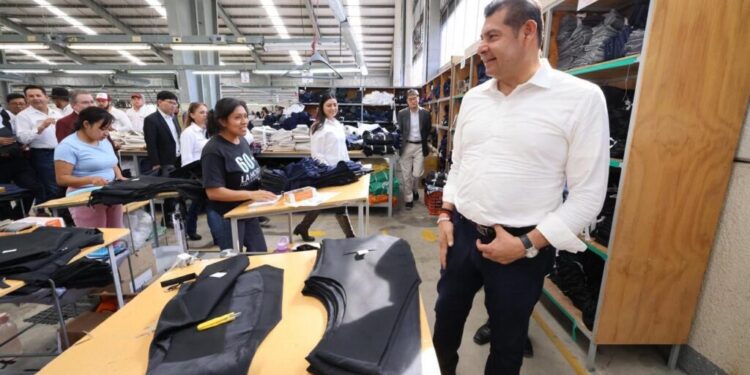 Un gobierno con riqueza Comunitaria, Seguridad y Justicia: Alejandro Armenta