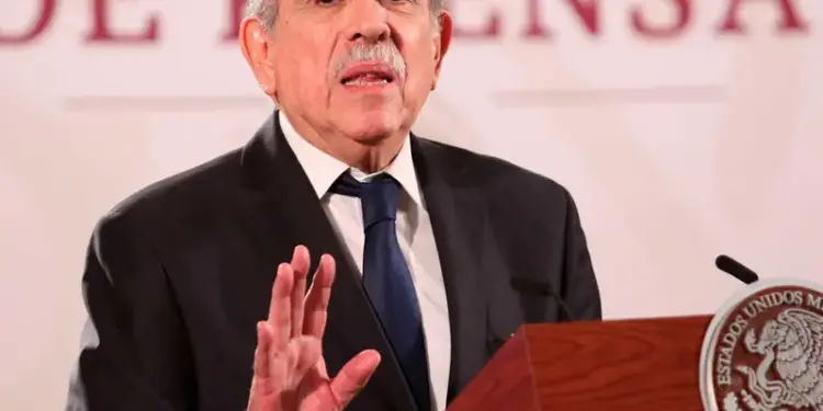 Pablo Gómez titular de la UIF, es hospitalizado