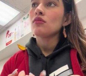 Cajera del Oxxo expone acoso de cliente