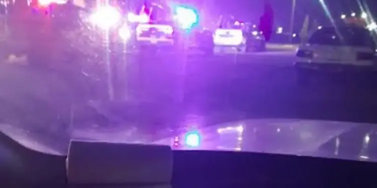 Motociclista muere por esquivar a perrito