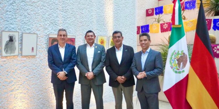 Armenta promueve cooperación internacional con Alemania para la innovación en Puebla