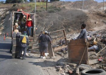 Realiza Gobierno Municipal labores de mantenimiento urbano que benefician a cerca de 30 mil tijuanenses