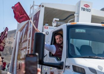Amplía Gobierno Municipal cobertura de recolección de basura con nuevas rutas en Playas de Tijuana