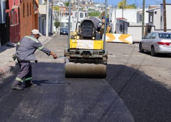 Beneficia Gobierno Municipal a más de 16 mil 600 tijuanenses con jornadas de bacheo en distintas delegaciones de la ciudad
